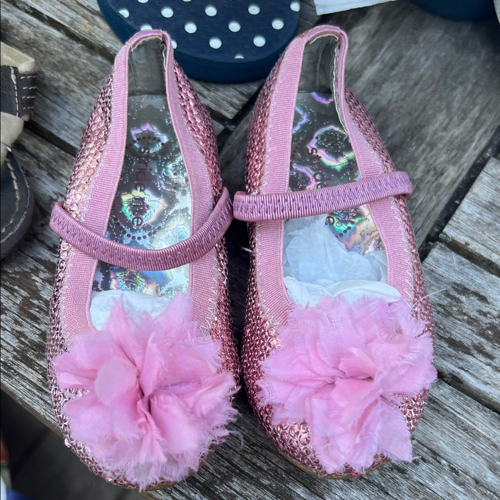 Stride Rite Pink Kids Dress Shoes with Floral Detail